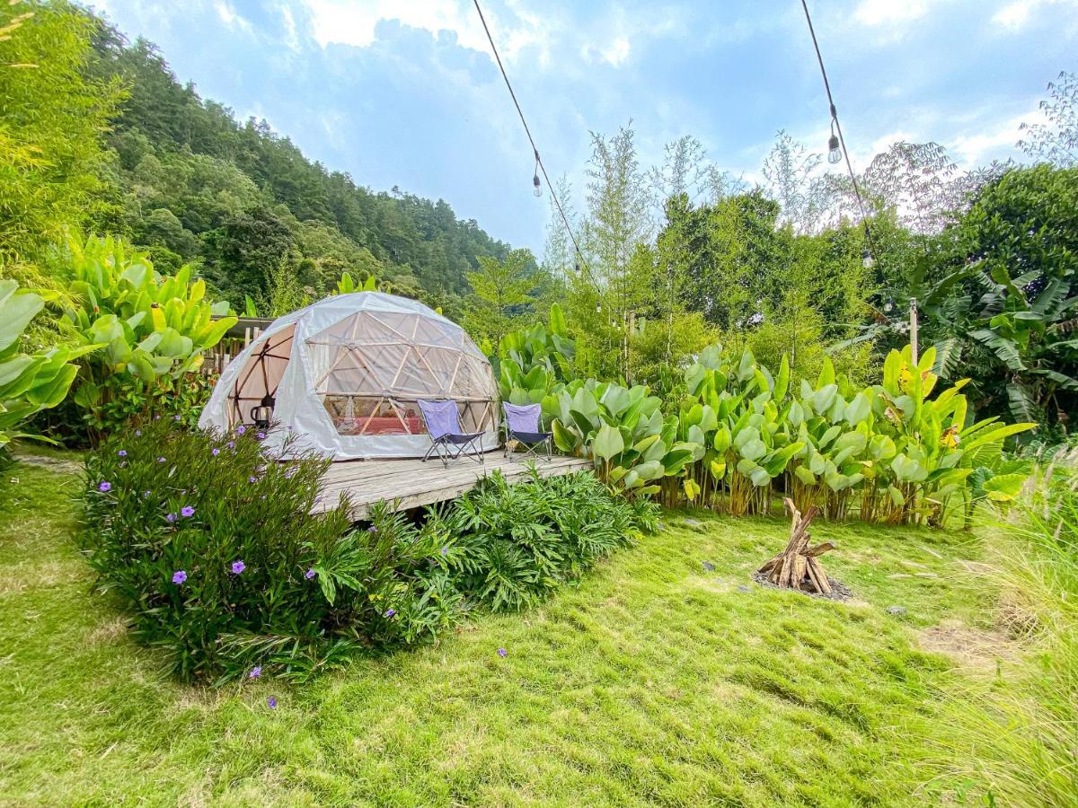 Cloud Hills Glamping Hotel Kintamani  Exterior photo